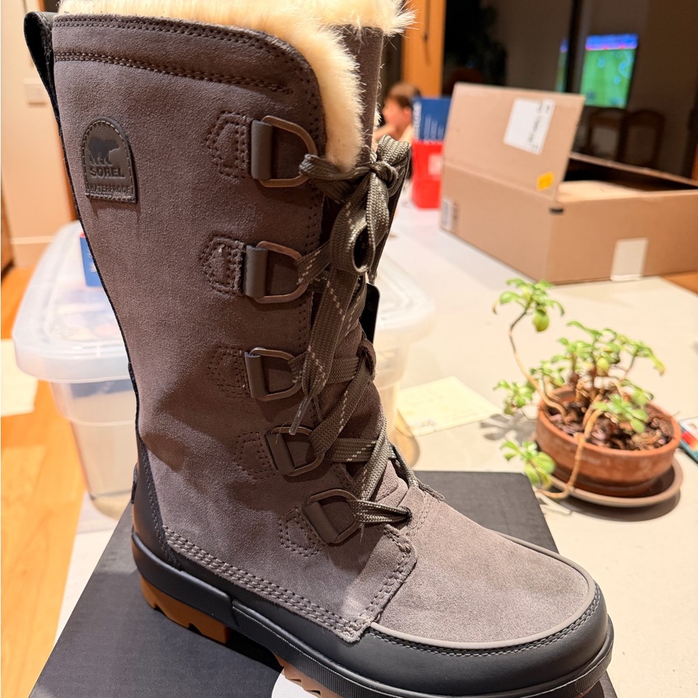 Sorel Women's Tivoli IV Tall WP Winter Boots in Quarry (grey)